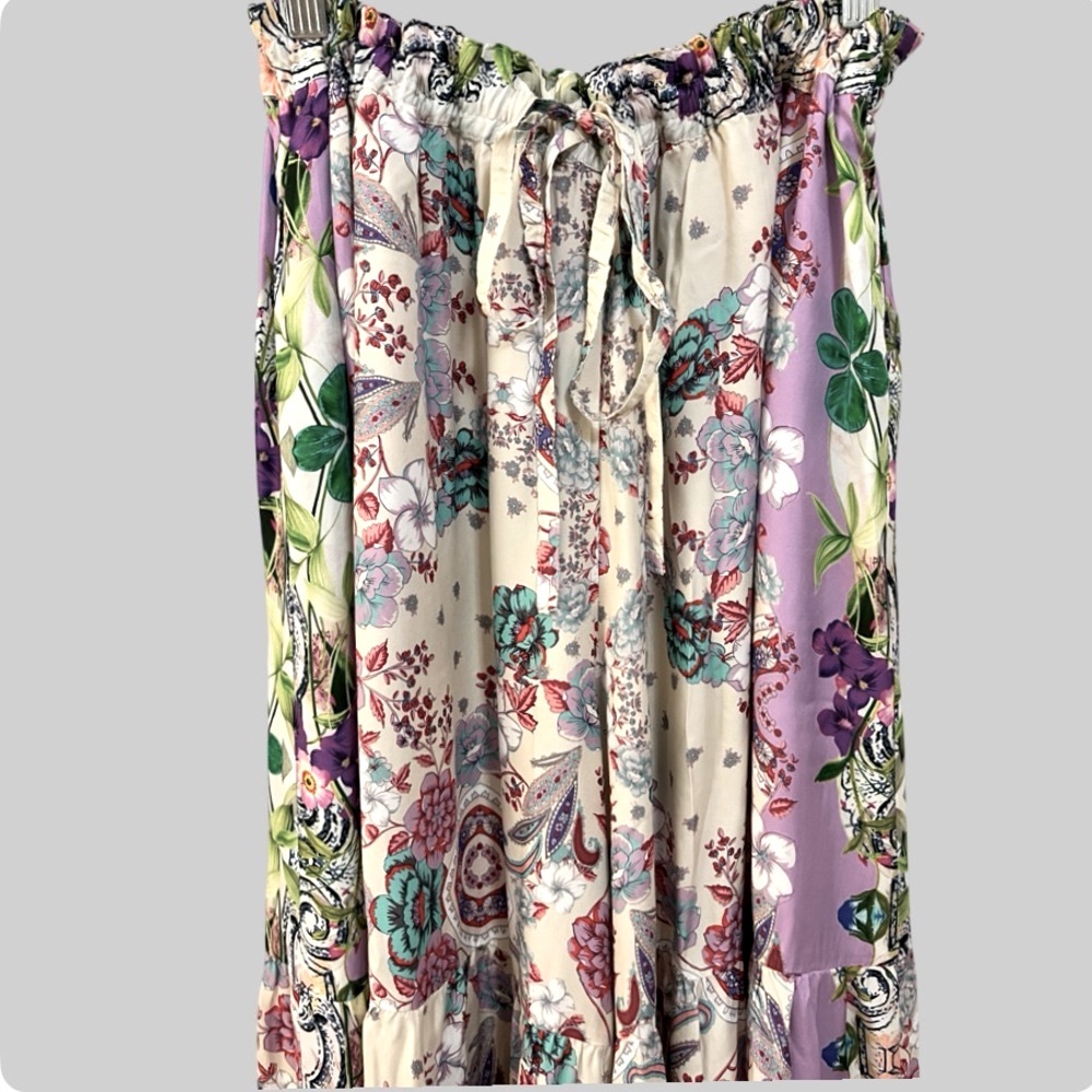 NEW WITH TAG JOHNNY WAS SIZE XL
Beautiful vibrant floral colors - Picture 7 of 13